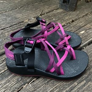 Chaco ZX/2 Classic in Pink/Purple Size 7 WIDE